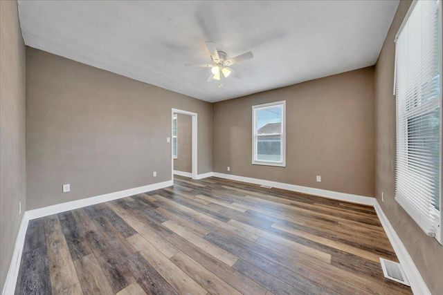 2415 Overlook RD, Roanoke, VA 24012