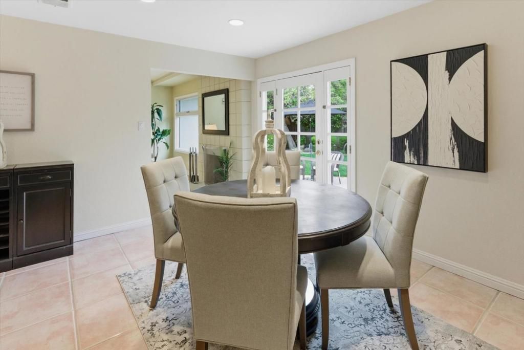 Image 15 of property listing at 5892 Tandera Avenue, San Jose, CA 95123