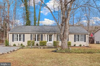 207 SPOTSWOOD RD, Locust Grove, VA 22508