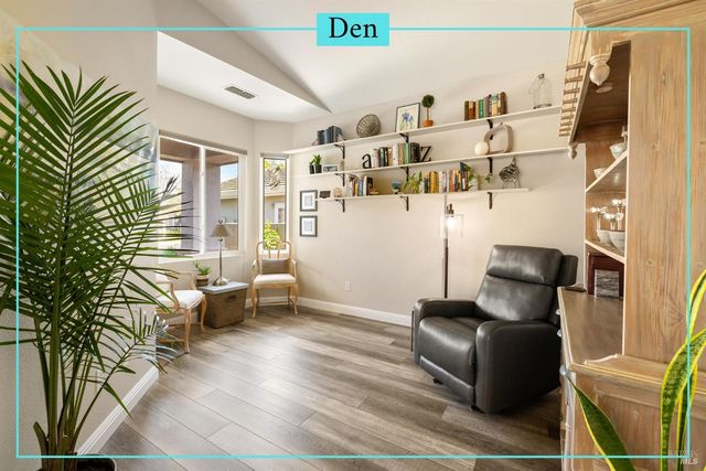 319 Trellis Ln, Vacaville, CA 95687