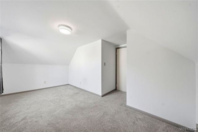 223 Paramount Parkway, Tonawanda, NY 14223