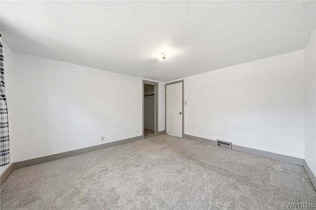223 Paramount Parkway, Tonawanda, NY 14223