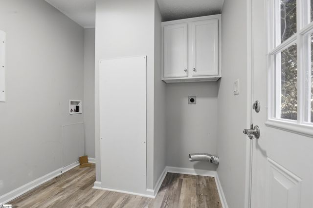 165 Falcon Ridge Drive, Boiling Springs, SC 29316