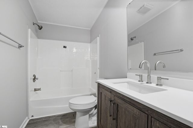 165 Falcon Ridge Drive, Boiling Springs, SC 29316