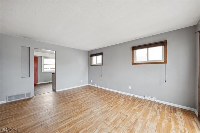 12214 Woodward Boulevard, Garfield Heights, OH 44125