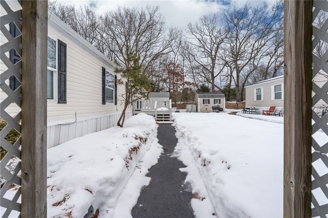 38 Torch Lane, Coventry, RI 02816