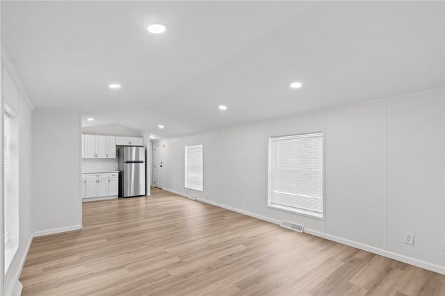 38 Torch Lane, Coventry, RI 02816