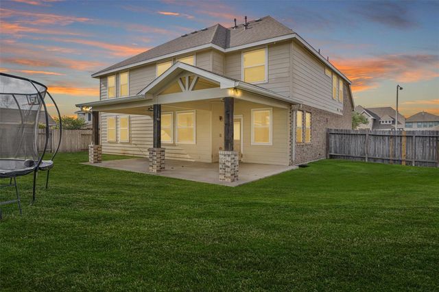 4704 Bella Court, Alvin, TX 77511