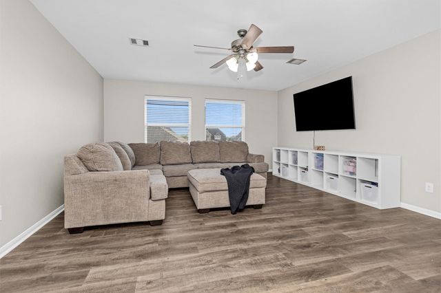 4704 Bella Court, Alvin, TX 77511