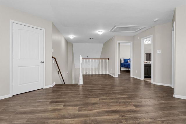 4704 Bella Court, Alvin, TX 77511