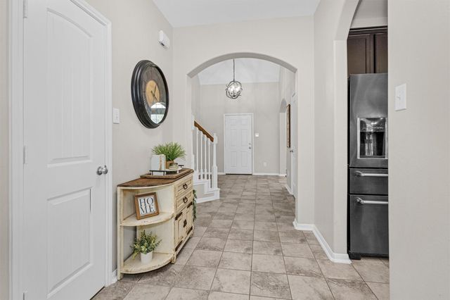 4704 Bella Court, Alvin, TX 77511