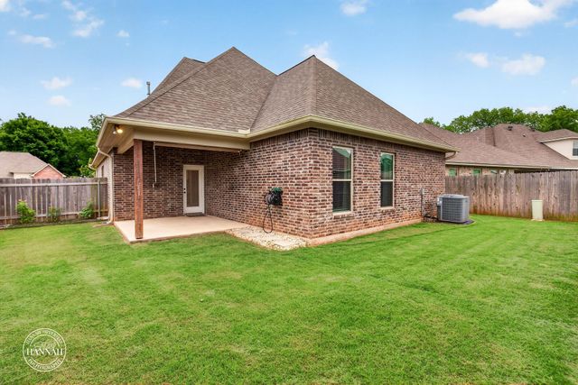 364 Coppice Place, Bossier City, LA 71111