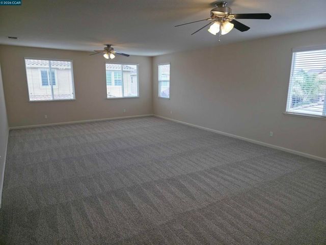8625 Livingston Way, Discovery Bay, CA 94505