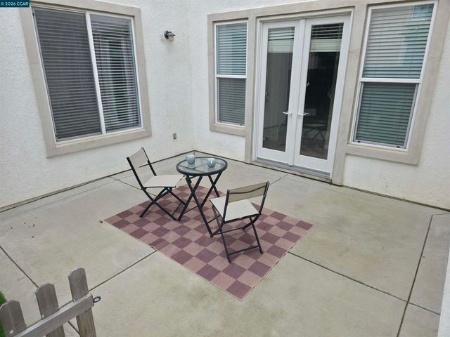 8625 Livingston Way, Discovery Bay, CA 94505