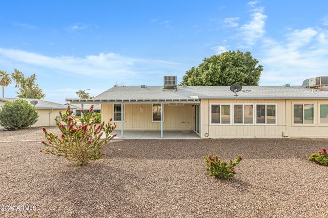 11605 S JOKAKE Street, Phoenix, AZ 85044
