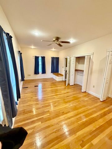 153 G, Boston, MA 02127