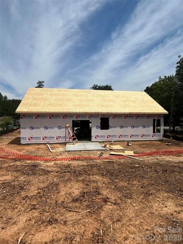7588 Sarah Drive, Denver, NC 28037