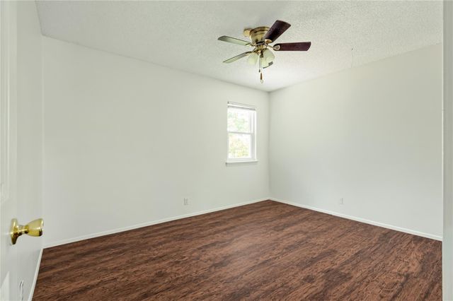 304 Clearsky CIR, Austin, TX 78745