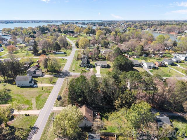 430 Stutts Road, Mooresville, NC 28117