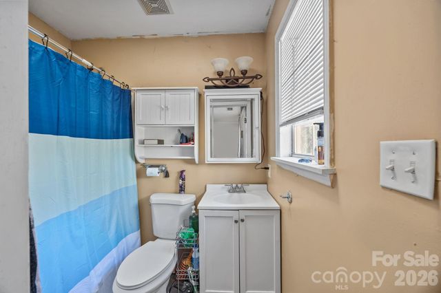 430 Stutts Road, Mooresville, NC 28117