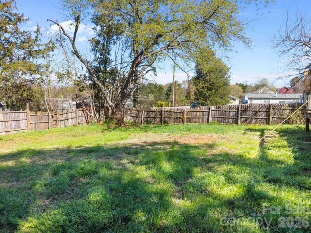 430 Stutts Road, Mooresville, NC 28117