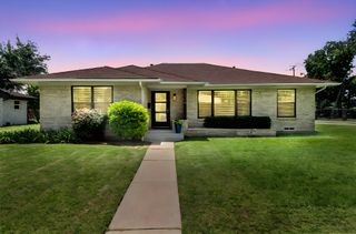 3306 Lockmoor Lane, Dallas, TX 75220