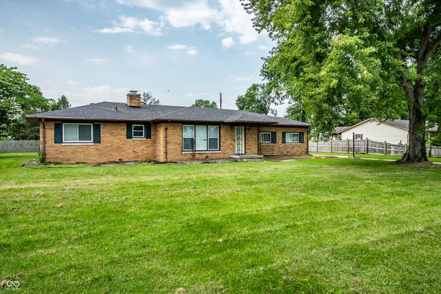 1015 Elizabeth Lane, Terre Haute, IN 47802