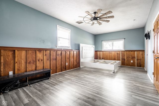 1015 Elizabeth Lane, Terre Haute, IN 47802