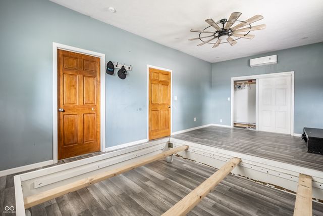 1015 Elizabeth Lane, Terre Haute, IN 47802