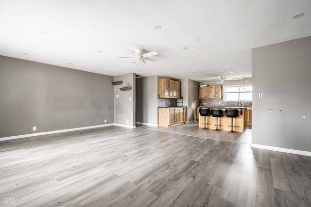 1015 Elizabeth Lane, Terre Haute, IN 47802