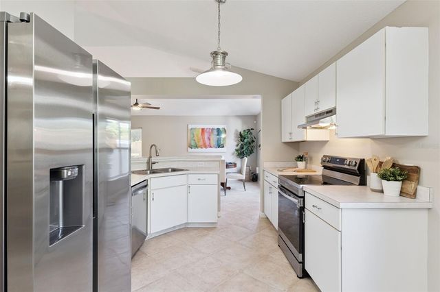 2114 WEKIVA RESERVE BOULEVARD, Apopka, FL 32703