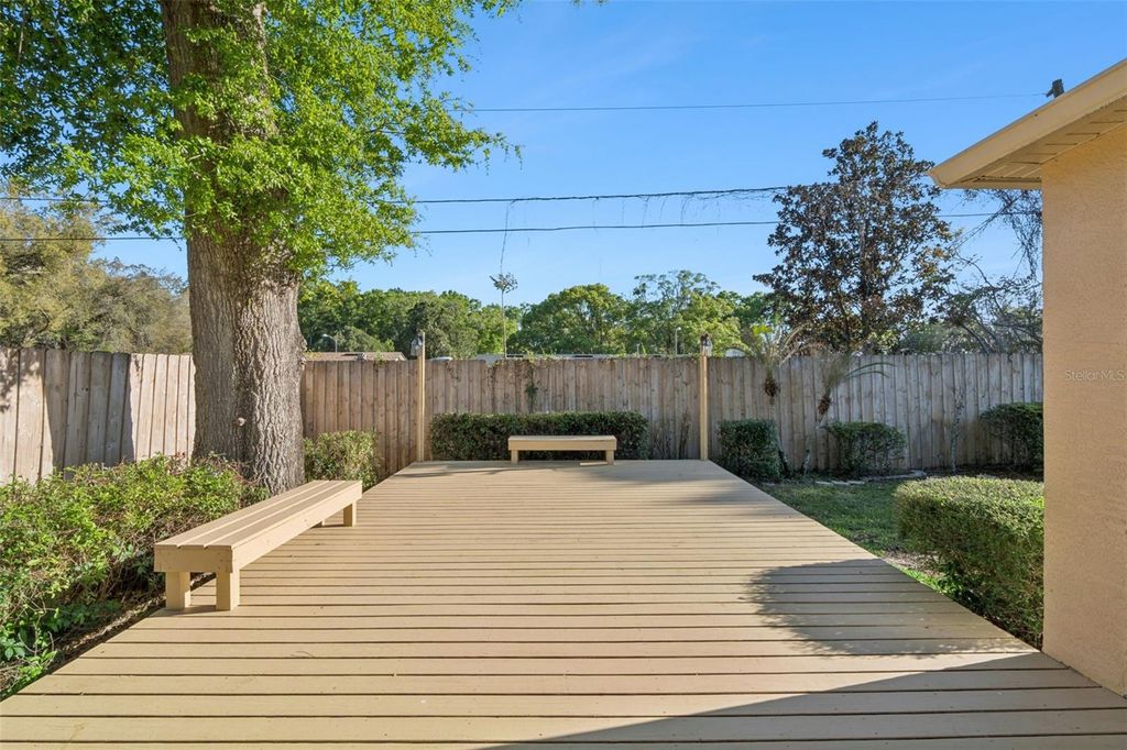 Image 37 of property listing at 2114 WEKIVA RESERVE BOULEVARD, Apopka, FL 32703