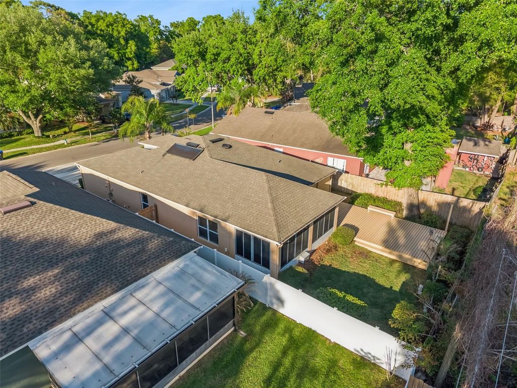 Image 48 of property listing at 2114 WEKIVA RESERVE BOULEVARD, Apopka, FL 32703