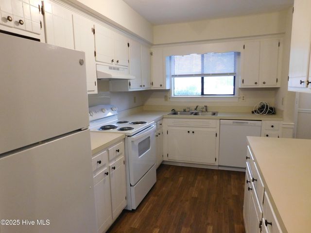 1509 College Way, New Bern, NC 28562