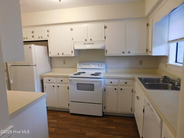 1509 College Way, New Bern, NC 28562