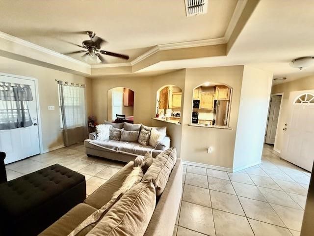 1002 Blue Crest, Beeville, TX 78102