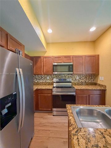 20909 NW 14th Pl 452, Miami Gardens, FL 33169