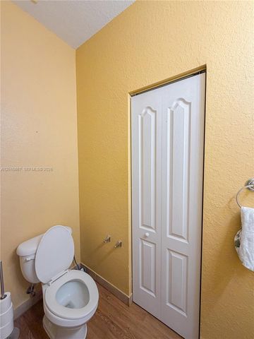 20909 NW 14th Pl 452, Miami Gardens, FL 33169