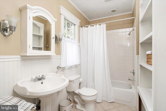 3020 NOTTINGHAM WAY, Hamilton, NJ 08619