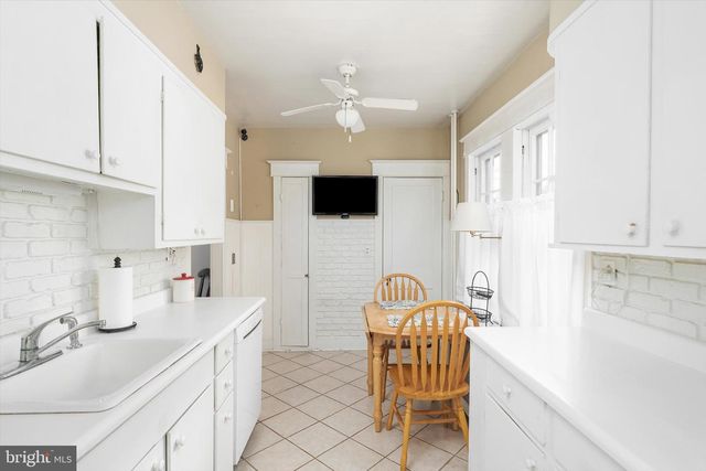 3020 NOTTINGHAM WAY, Hamilton, NJ 08619