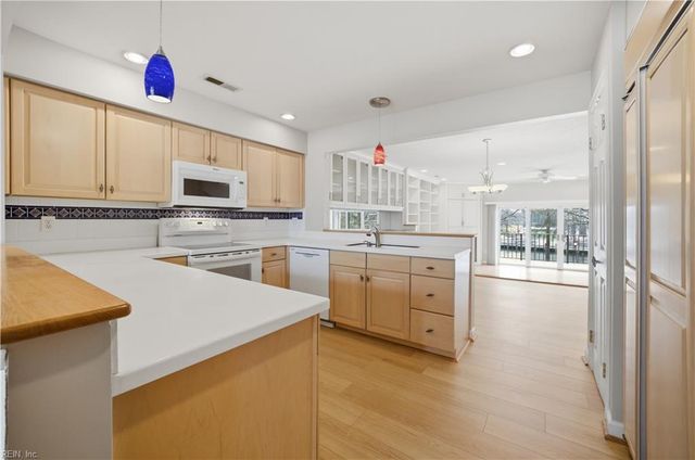 475 Water St Apt 212, Portsmouth, VA 23704