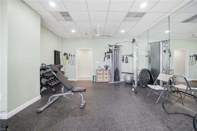 475 Water St Apt 212, Portsmouth, VA 23704