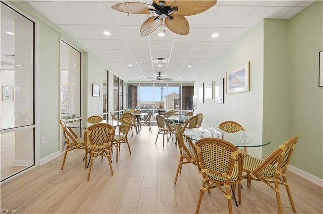 475 Water St Apt 212, Portsmouth, VA 23704