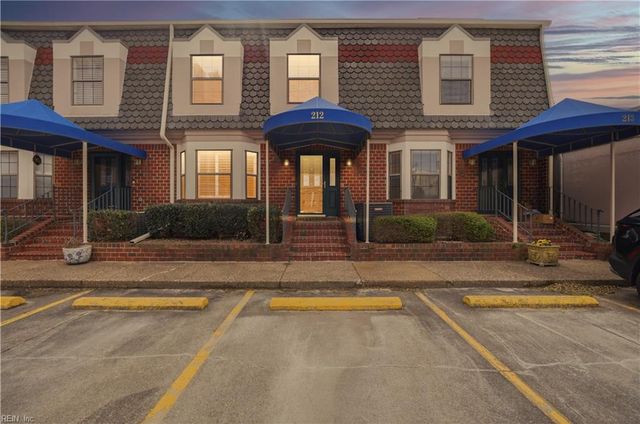475 Water St Apt 212, Portsmouth, VA 23704