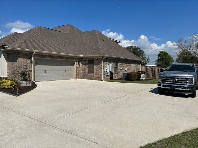 10937 Warrenton Road, Daphne, AL 36526