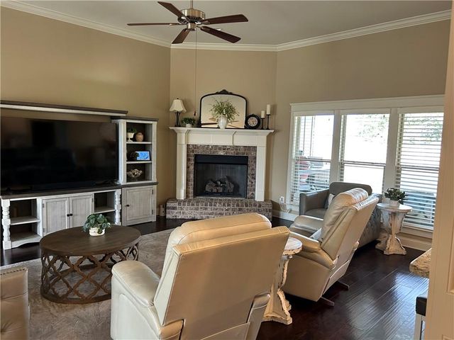 10937 Warrenton Road, Daphne, AL 36526