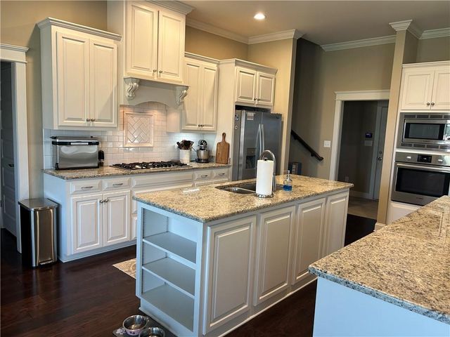 10937 Warrenton Road, Daphne, AL 36526