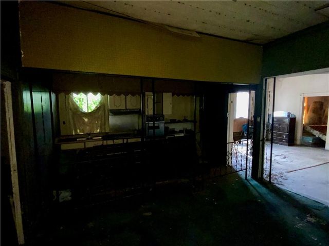 310 Claiborne Street N, Mobile, AL 36603