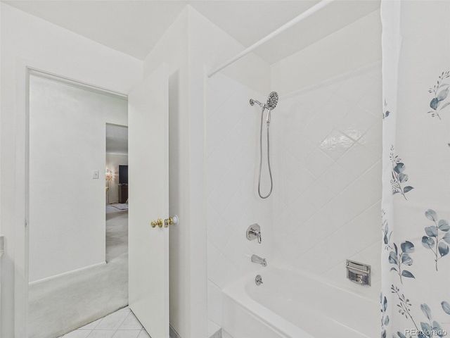 1661 S Oswego St, Aurora, CO 80012