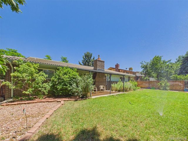 1661 S Oswego St, Aurora, CO 80012